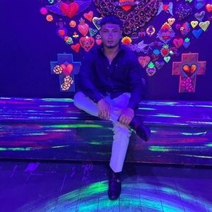 Meet your Posher, Ivann